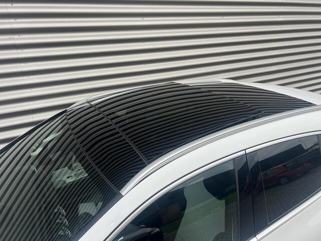 Mercedes-Benz GLA-KLASSE 200 AMG Pano Sfeer Camera