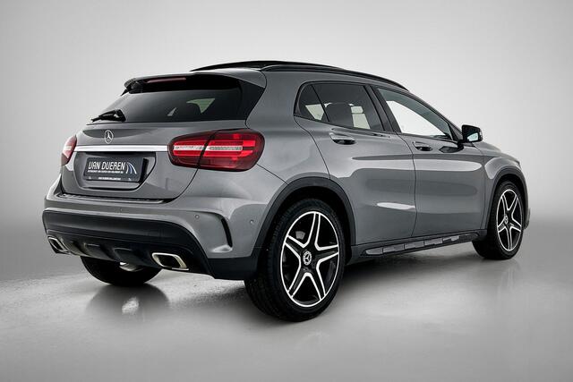 Mercedes-Benz GLA-KLASSE 180 Premium Plus Pano, Memory, 19", Carplay
