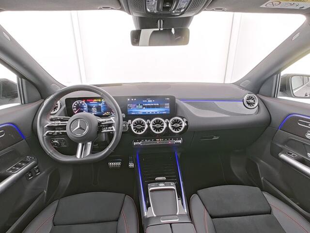 Mercedes-Benz GLA-KLASSE 250 e AMG Plug-in hybride AMG Line Premium Plus | Panorama Schuif-Kanteldak | Head-up-Display | Memory Voorstoelen | 360°-Camera. Inclusief 24 maanden MB Certified garantie voor Europa.