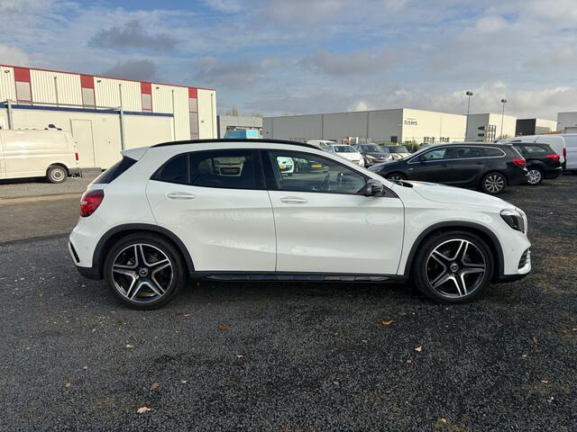 Mercedes-Benz GLA-KLASSE 200 AMG | Night pakket | Premium Plus | Panodak | Memory seats | Harman Kardon