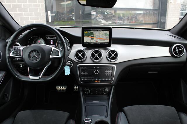 Mercedes-Benz GLA-KLASSE 250 4Matic Prestige / Camera / Trekhaak / Xenon