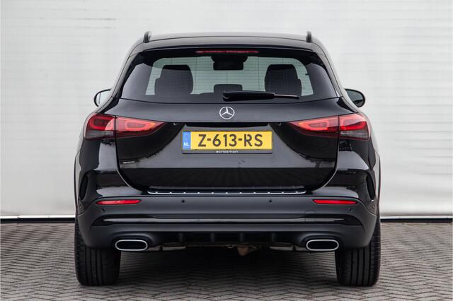 Mercedes-Benz GLA-KLASSE 180 AMG Nightpack, Widescreen, Distronic, Sfeerverlichting 2023