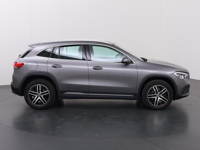 Mercedes-Benz GLA-KLASSE 250 e Luxury Line | Apple carplay | Widescreen cockpit |