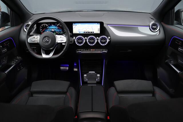 Mercedes-Benz GLA-KLASSE 250 e AMG Line | Panoramadak | Memory | Advanced Sound System | Surround Camera | Keyless Go | Sfeerverlichting | Nightpakket |