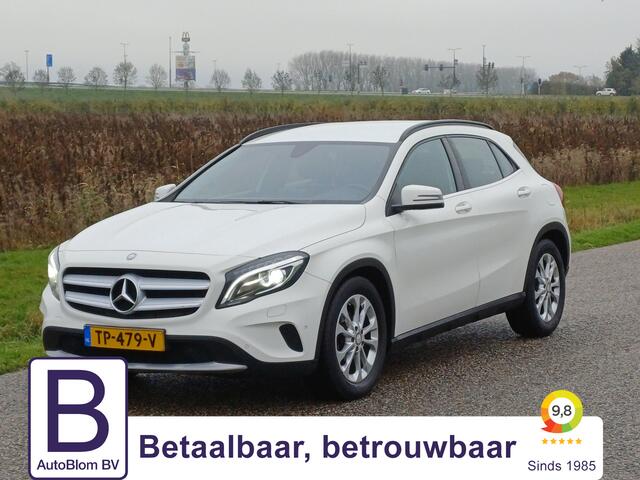 Mercedes-Benz GLA-KLASSE 180 Premium Plus /Lichte rijdbare schade/