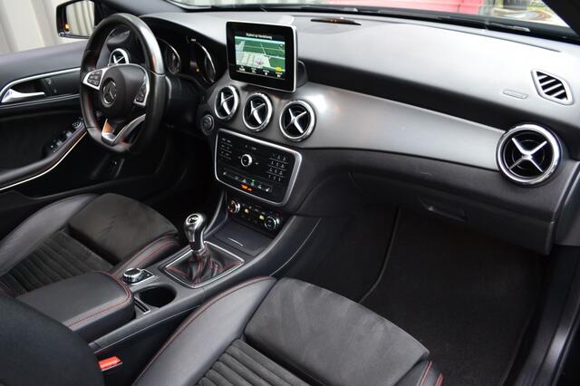 Mercedes-Benz GLA-KLASSE 200 Prestige AMG LED/Camera/Navi/Trekhaak