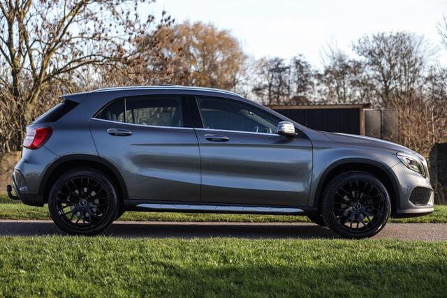 Mercedes-Benz GLA-KLASSE 180 AMG ? Pano ? Xenon ? Sportstoelen