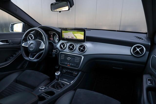 Mercedes-Benz GLA-KLASSE 180 AMG ? Pano ? Xenon ? Sportstoelen