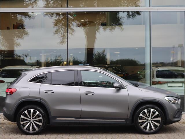 Mercedes-Benz GLA-KLASSE 250 e AMG Line