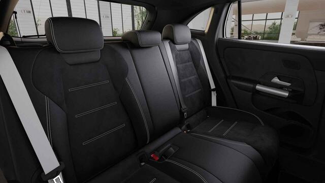 Mercedes-Benz GLA-KLASSE 250 e Business Solution AMG