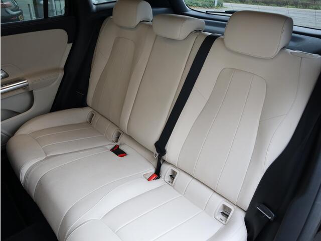 Mercedes-Benz GLA-KLASSE 250 e Star Edition