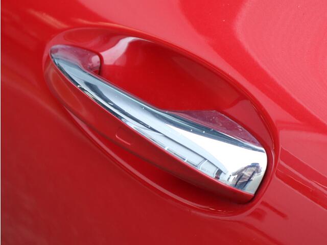 Mercedes-Benz GLA-KLASSE 250 e AMG Line