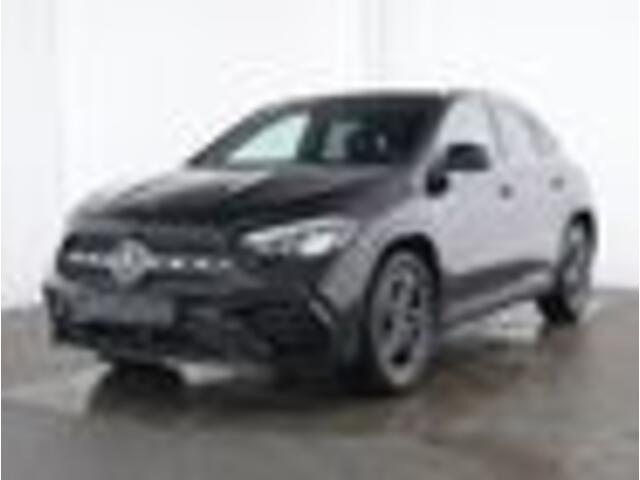 Mercedes-Benz GLA-KLASSE 250 e AMG Plug-In Hybride Trekhaak | AMG Line | Panorama Schuif-Kanteldak | Parkeerpakket met 360°-camera | Distronic | Stuur en Stoelverwarming. Inclusief 24 maanden MB Certified garantie voor Europa.