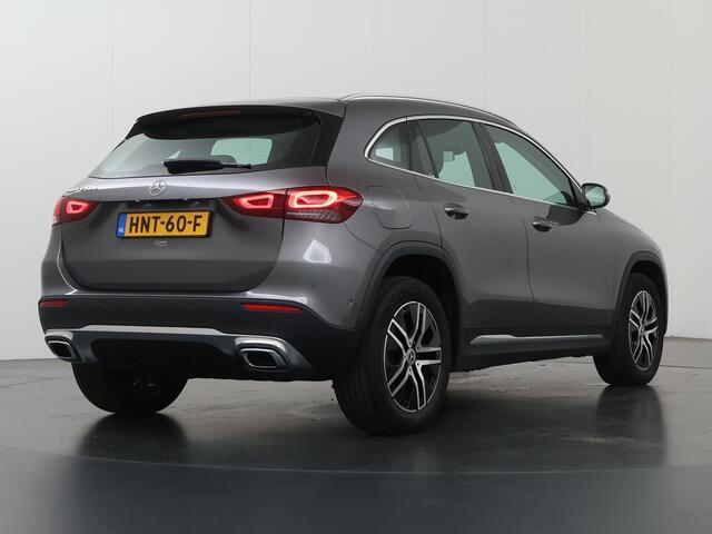 Mercedes-Benz GLA-KLASSE 250 e Business Solution Luxury Limited | Achteruitrijcamera | Widescreen | Stoelverwarming | Apple Carplay |