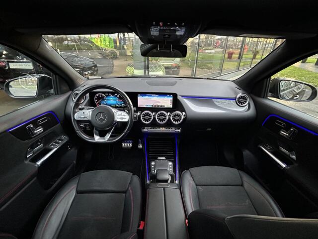 Mercedes-Benz GLA-KLASSE 250e AMG // Memory Stoelen // Distronic // Panoramadak // Rij Assistentiepakket // MultiBeam LED // Carplay // Nightpakket