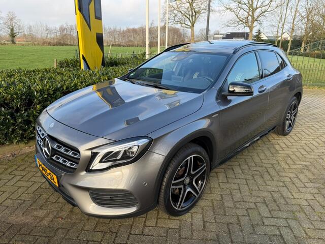 Mercedes-Benz GLA-KLASSE 250 4Matic Edtion 1 Pano / Blindspot / Camera