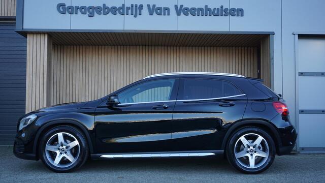 Mercedes-Benz GLA-KLASSE 180 122pk 2x AMG-Line Leder/Alcantara 18inch LM Keyless LED A-Camera *NL auto* 77686km!