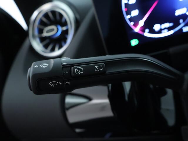 Mercedes-Benz GLA-KLASSE 250 e AMG Plug-In Hybride Panoramadak | Navigatie | MBUX wide screen | Parking support | Inclusief 24 maanden Mercedes-Benz Certified garantie voor Europa.