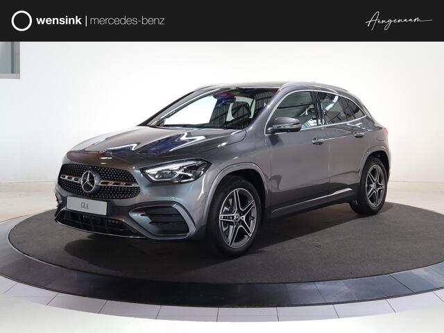 Mercedes-Benz GLA-KLASSE 180 Business Solution AMG | Panoramaschuifdak | Premium Plus | head-up display | Trekhaak