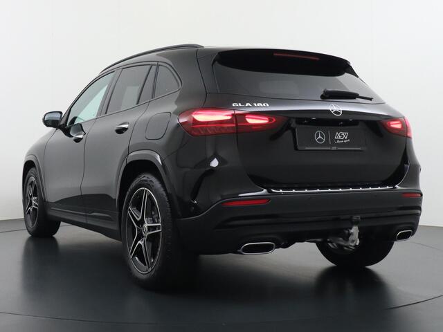 Mercedes-Benz GLA-KLASSE 180 Business Solution AMG