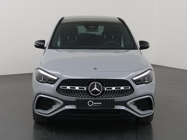 Mercedes-Benz GLA-KLASSE 250 e AMG Line | Panoramadak | Trekhaak | 20 inch | Night pakket |
