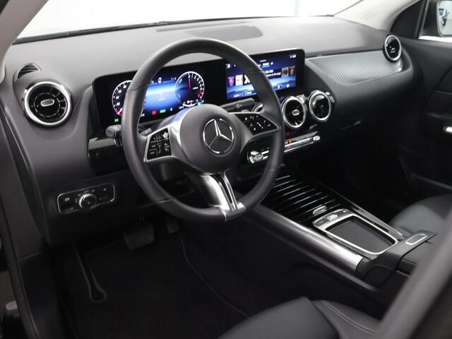 Mercedes-Benz GLA-KLASSE 250 e Luxury Line | Elektrische achterklep | Winter pakket | Achteruitrijcamera |