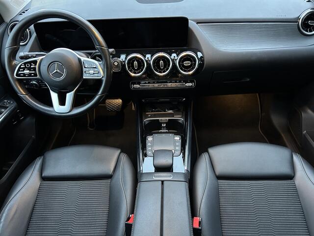 Mercedes-Benz GLA-KLASSE 250 e Business Solution Luxury Limited /Apple & Android carplay/360° camera/Panoramadak/Elektr. stoel +mem/Stoelverwarming/Elektr. trekhaak/ (MET GARANTIE*)