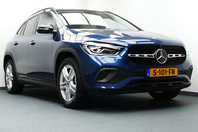 Mercedes-Benz GLA-KLASSE 200 165pk Luxury Line. 360 Camera, Carplay/Android, Elek Klep, Sfeerverlichting, Haak 1800kg