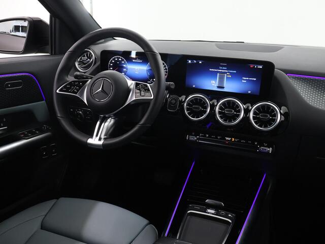 Mercedes-Benz GLA-KLASSE 250 e Luxury Line | Stoelverwarming | Night pakket | Winter pakket | Trekhaak |