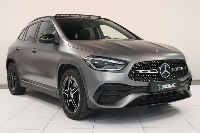 Mercedes-Benz GLA-KLASSE 200 Business Solution AMG | Burmester | Panoramadak | Matrix LED | Memory |