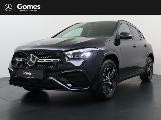 Mercedes-Benz GLA-KLASSE 250 e Business Solution AMG | Night Pakket | Trekhaak | Panoramadak | MULTIBEAM LED Koplampen | Stoelverwarming | Sfeerverlichting | Apple CarPlay | Android Auto | Elektrische Achterklep | Elektrisch Inklapbare Buitenspiegels | Achteruitrijcamera | Parkee