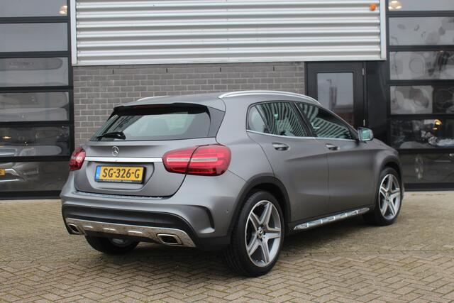 Mercedes-Benz GLA-KLASSE 180 Premium AMG / Keyless / Leer / N.A.P.