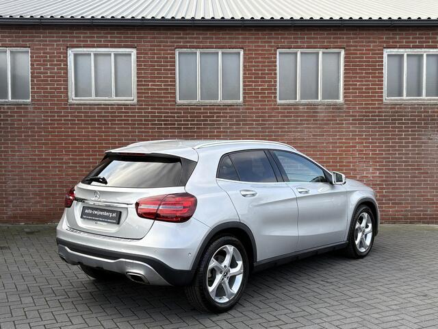 Mercedes-Benz GLA-KLASSE 180 | automaat | camera | navi