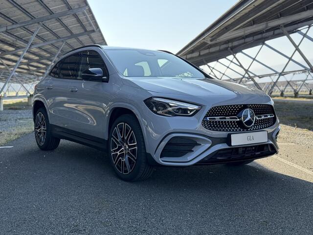 Mercedes-Benz GLA-KLASSE 250e Business Solution AMG | Night | AMG Line plus | Panoramaschuifdak | Head-Up | 360 camera | Memory stoelen |
