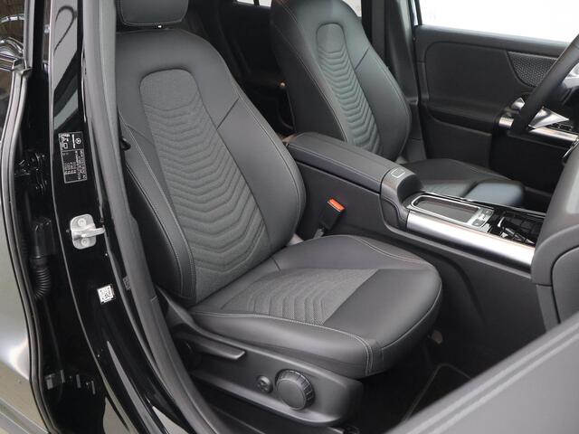 Mercedes-Benz GLA-KLASSE 250 e Luxury Line | Distronic | Elektrische achterklep | Night pakket | Winter pakket |