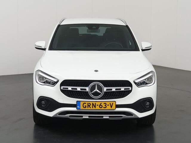 Mercedes-Benz GLA-KLASSE 250 e Progressive | Navigatie | Parkeercamera | Carplay | Led Koplampen |