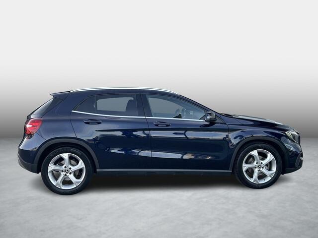 Mercedes-Benz GLA-KLASSE 180 Activity Edition | Cruise Control | Achteruitrijcamera | Bluetooth