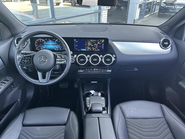 Mercedes-Benz GLA-KLASSE 180 Business Solution | Stoelverwarming | Cruise Control | Achteruitrijcamera