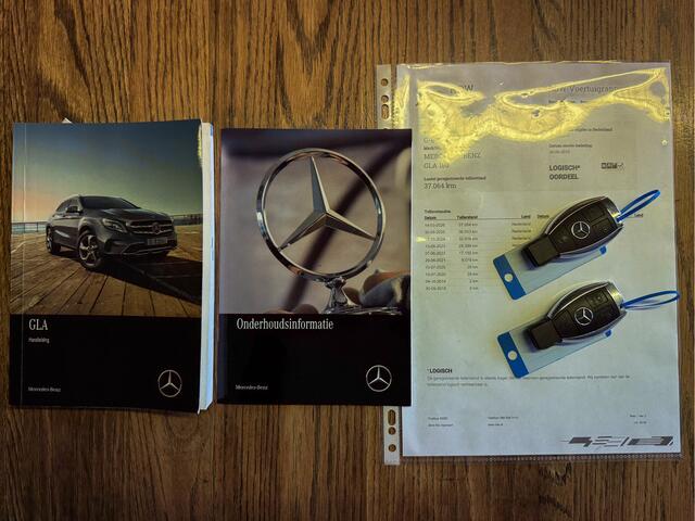 Mercedes-Benz GLA-KLASSE 180 Business Solution AMG - 1e eigenaar! Stoelverw. Cruise, Airco, Navi, 37DKM!!
