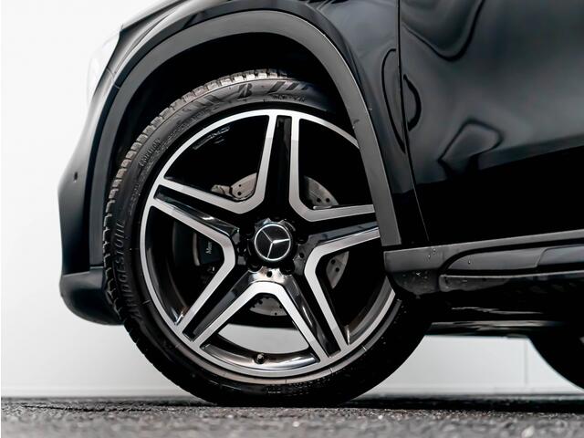 Mercedes-Benz GLA-KLASSE GLA 180 AMG Line | NIGHT | Camera