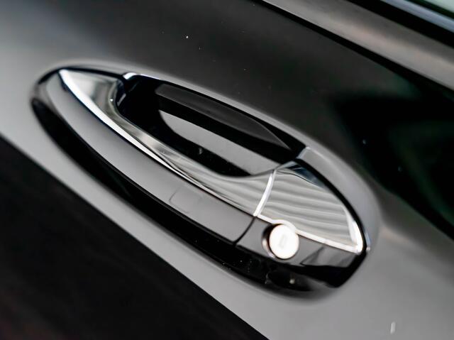 Mercedes-Benz GLA-KLASSE GLA 180 AMG Line | NIGHT | Camera