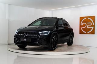 mercedes-benz-gla-klasse-250-e-amg-
