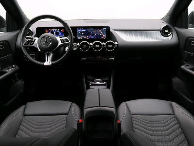 Mercedes-Benz GLA-KLASSE 250 e Star Edition