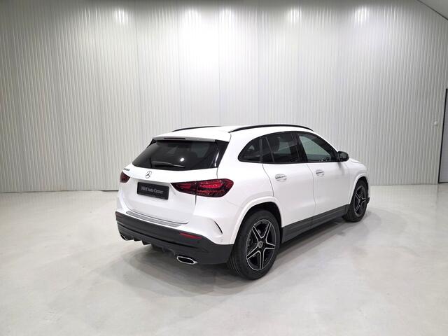 Mercedes-Benz GLA-KLASSE 200 AMG Line MILD HYBRID |CAMERA|CARPLAY|Sfeerverlichting|