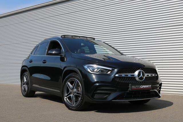 Mercedes-Benz GLA-KLASSE 250 4MATIC AMG Line (Panoramadak Sportleder Carplay Widescreen Camera M-Bux Full-Led 19InchAMG PrivacyGlass Pdc V+A)