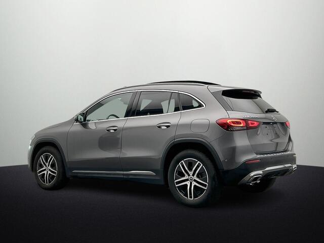 Mercedes-Benz GLA-KLASSE 250 e Progressive Pano|Ambilight|Stoelverw|18"| Widescreen|Parkeerpak|Matrix|Keyless|CarPlay