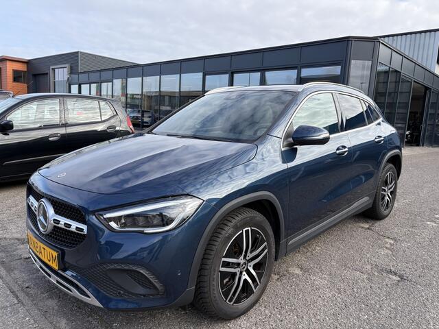 Mercedes-Benz GLA-KLASSE 250 e Business Solution Luxery Limited