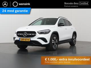 mercedes-benz-gla-klasse-250-e-luxu