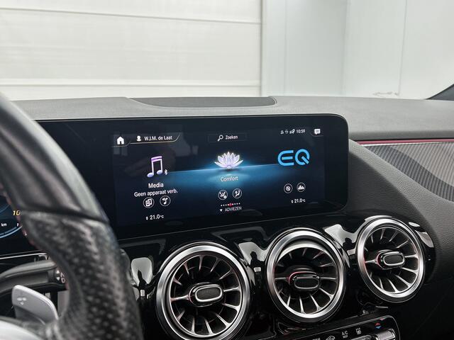 Mercedes-Benz GLA-KLASSE 250 e AMG Nightpakket | Panoramadak | Distronic | Memory | Alarm | Sfeerverlichting | Augmented Reality | MB-paasweekend