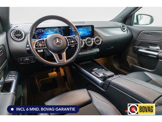 Mercedes-Benz GLA-KLASSE 250 e Business 218 PK | Solution Luxury Limited | Wegklapbare trekhaak | Navigatie | Stoelverwarming Adaptive cruise, Achteruitrijcamera, Sfeerverlichting, Elektrische achterklep, Winterwielenset